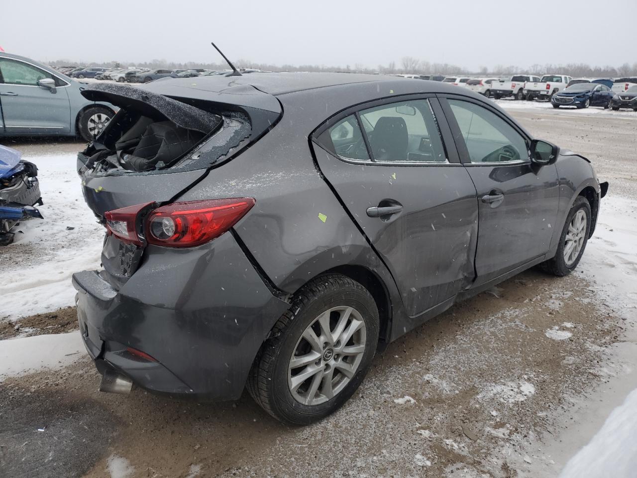 2018 Mazda 3 - Image 3