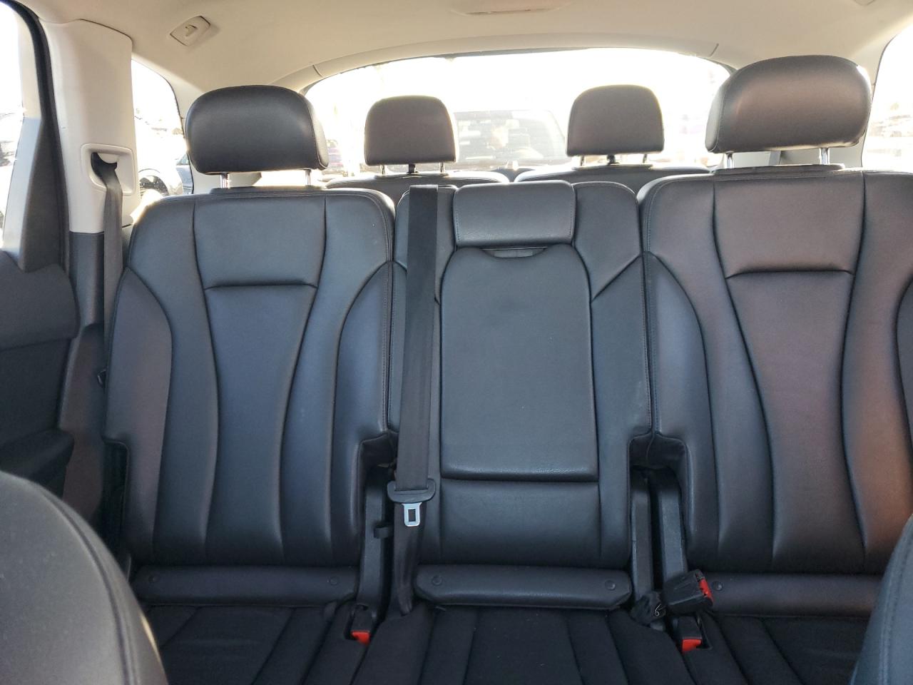 2017 Audi Q7 - Image 10
