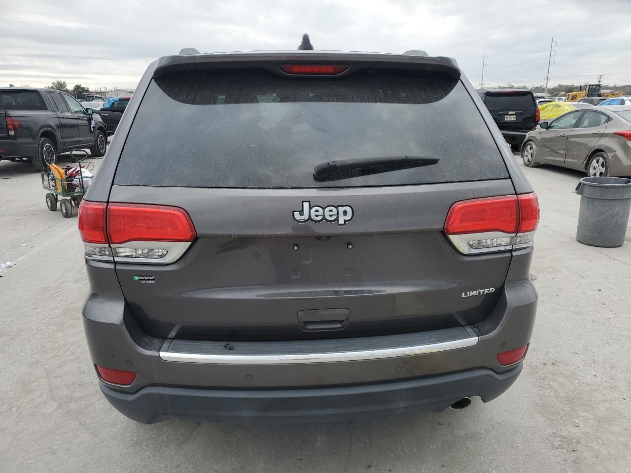 2017 Jeep Grand Cherokee - Image 6