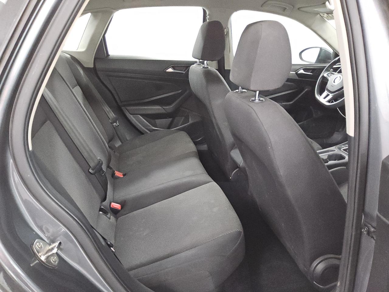 2021 Volkswagen Jetta - Image 10