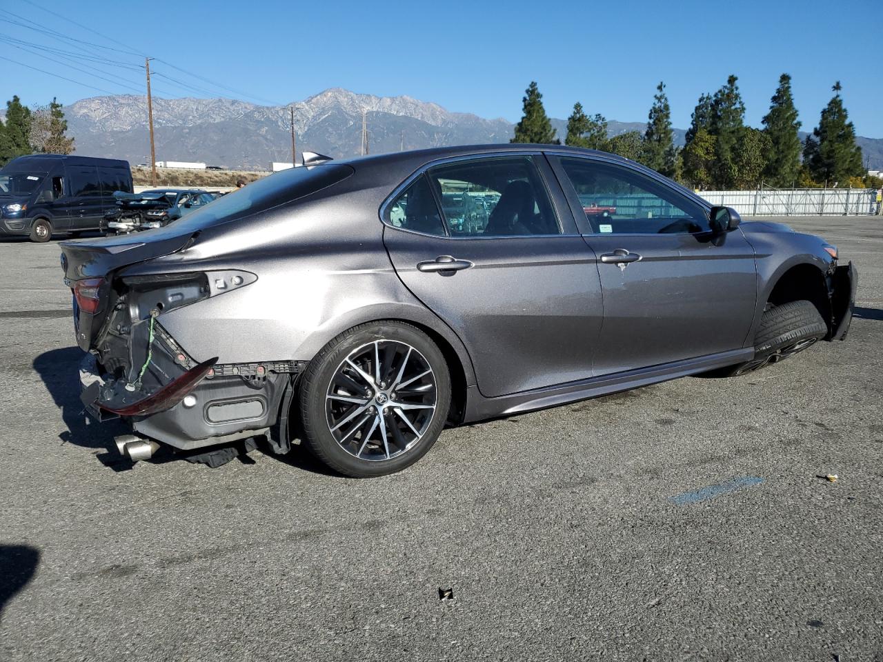 2021 Toyota Camry - Image 3