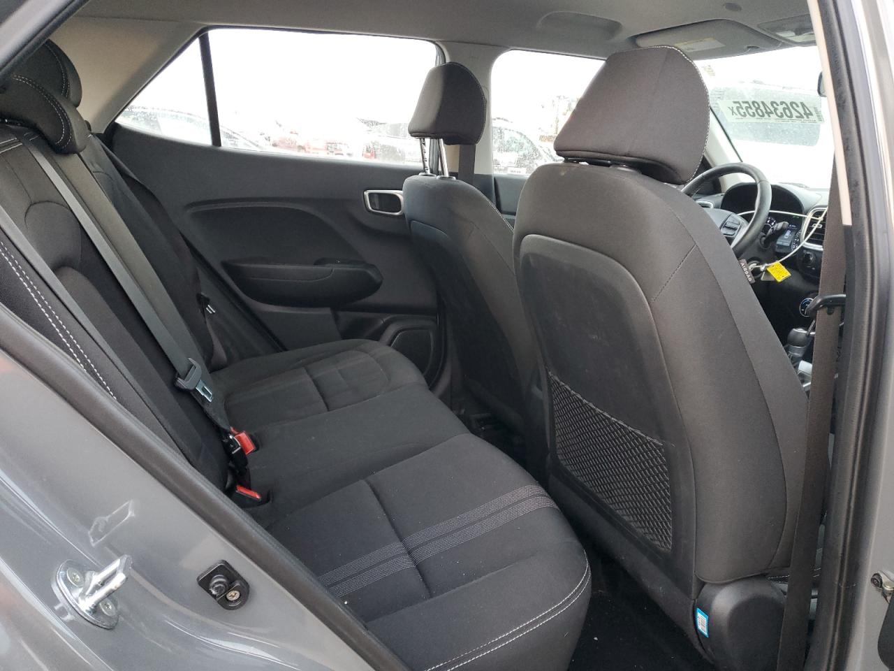 2021 Hyundai Venue - Image 10