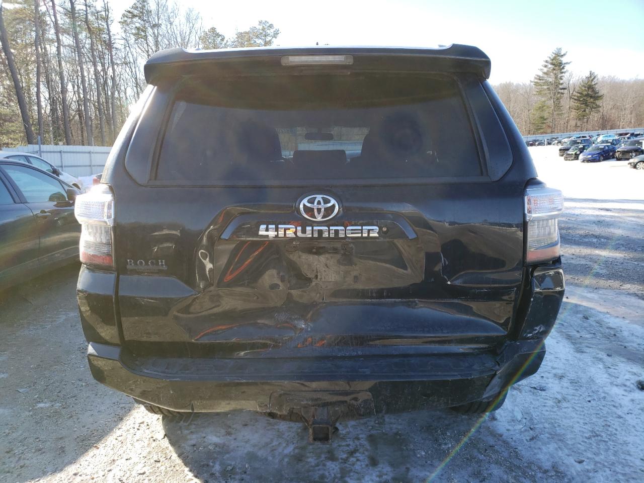 2015 Toyota 4Runner - Image 6