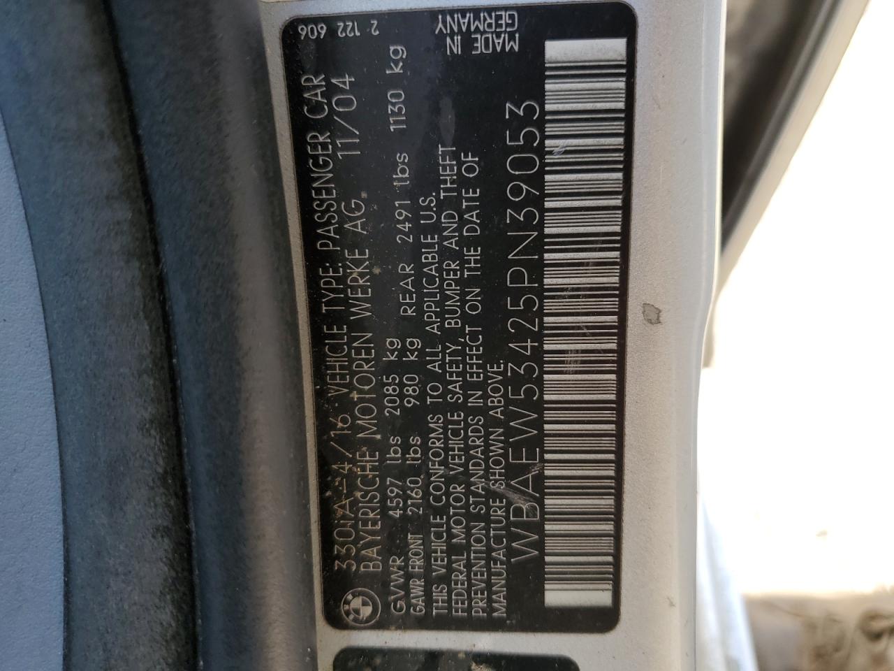 2005 BMW 330 Xi VIN: WBAEW53425PN39053 Lot: 86833674