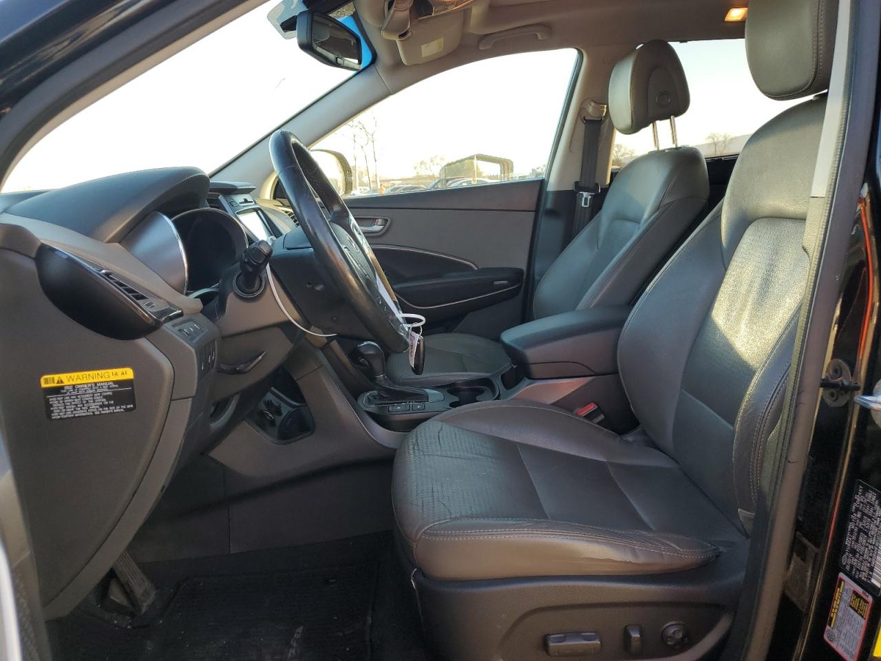 2014 Hyundai Santa Fe - Image 7