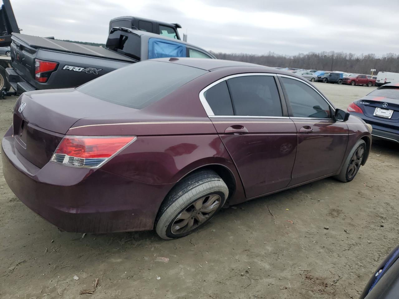 2009 Honda Accord - Image 3