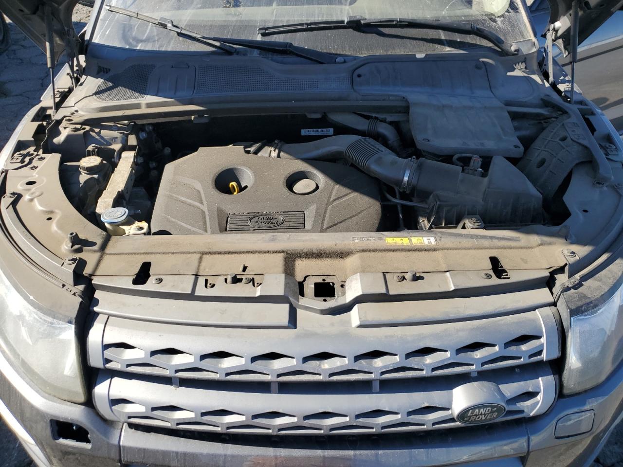 2015 Land Rover Range Rover - Image 12