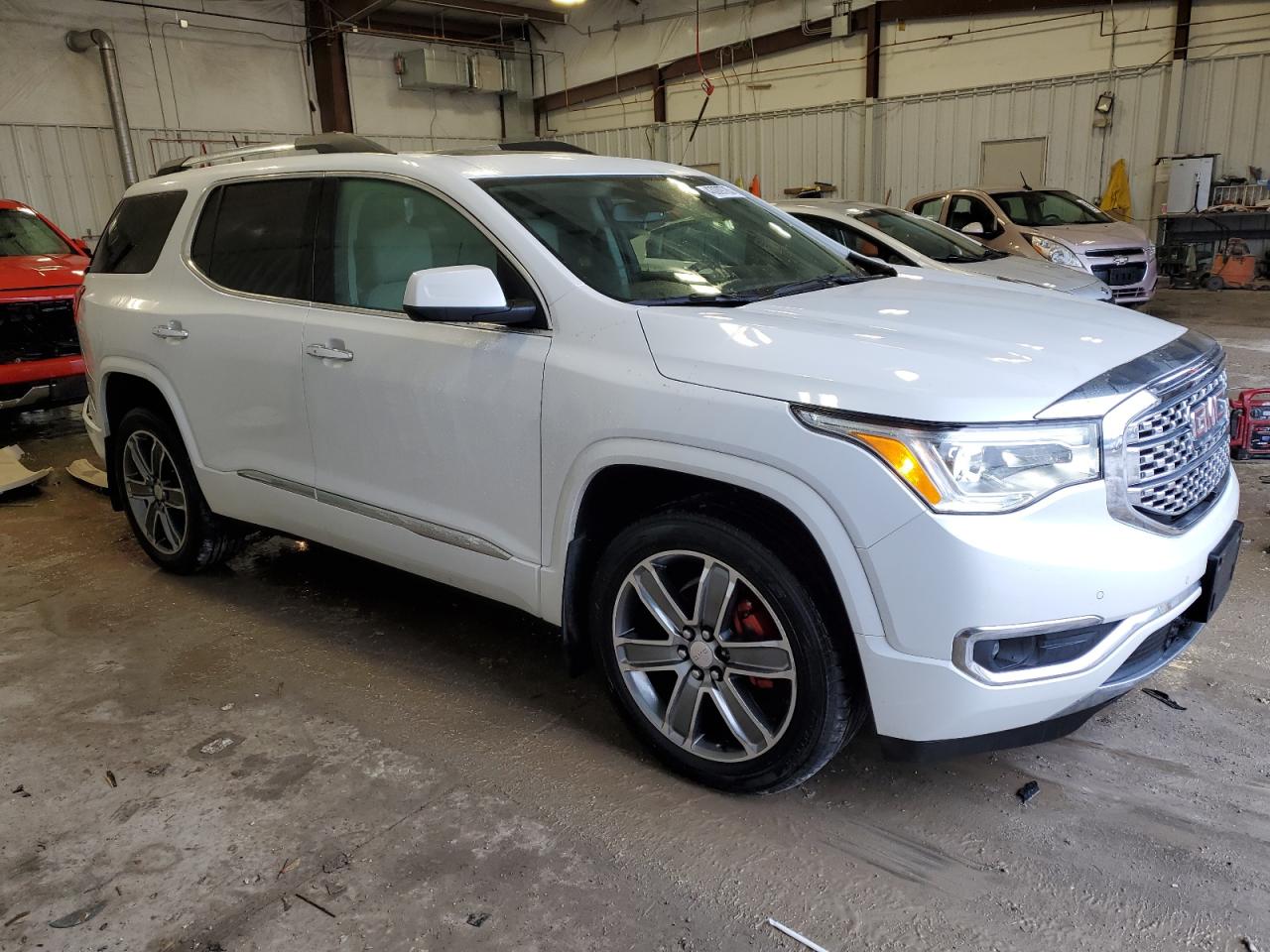 2019 GMC Acadia - Image 4