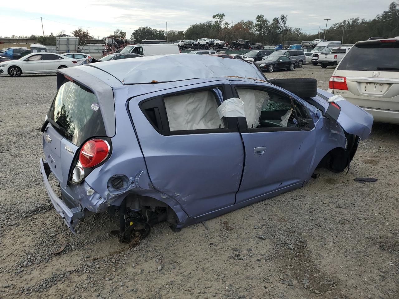 2014 Chevrolet Spark - Image 3
