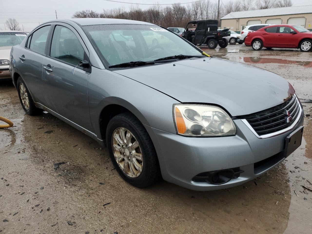 2009 Mitsubishi Galant - Image 4
