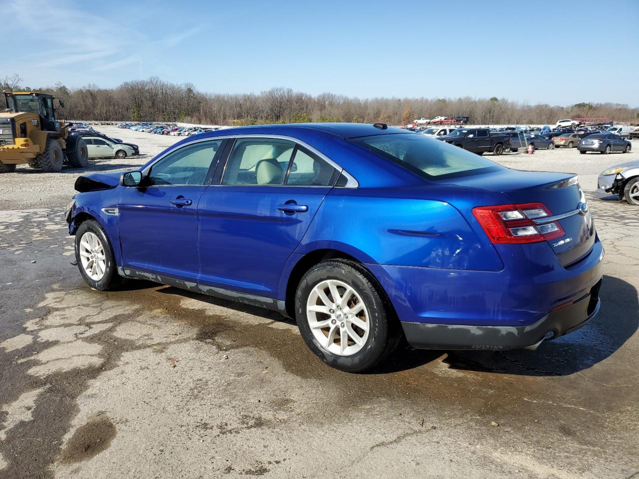 2013 Ford Taurus - Image 2