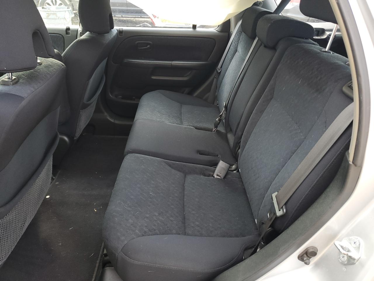 2005 Honda CR-V - Image 11