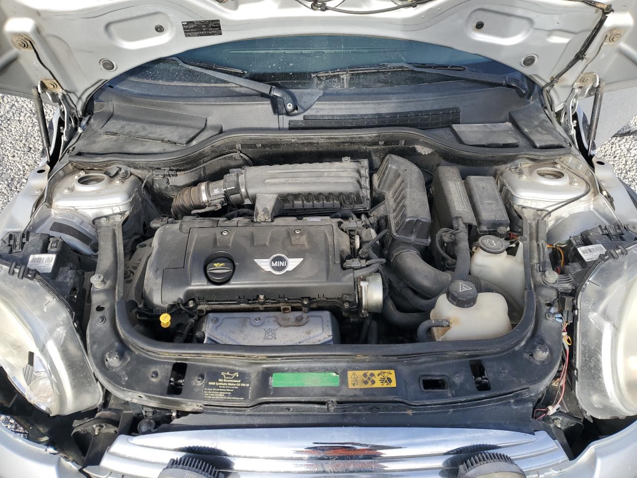 2010 MINI Cooper - Image 12