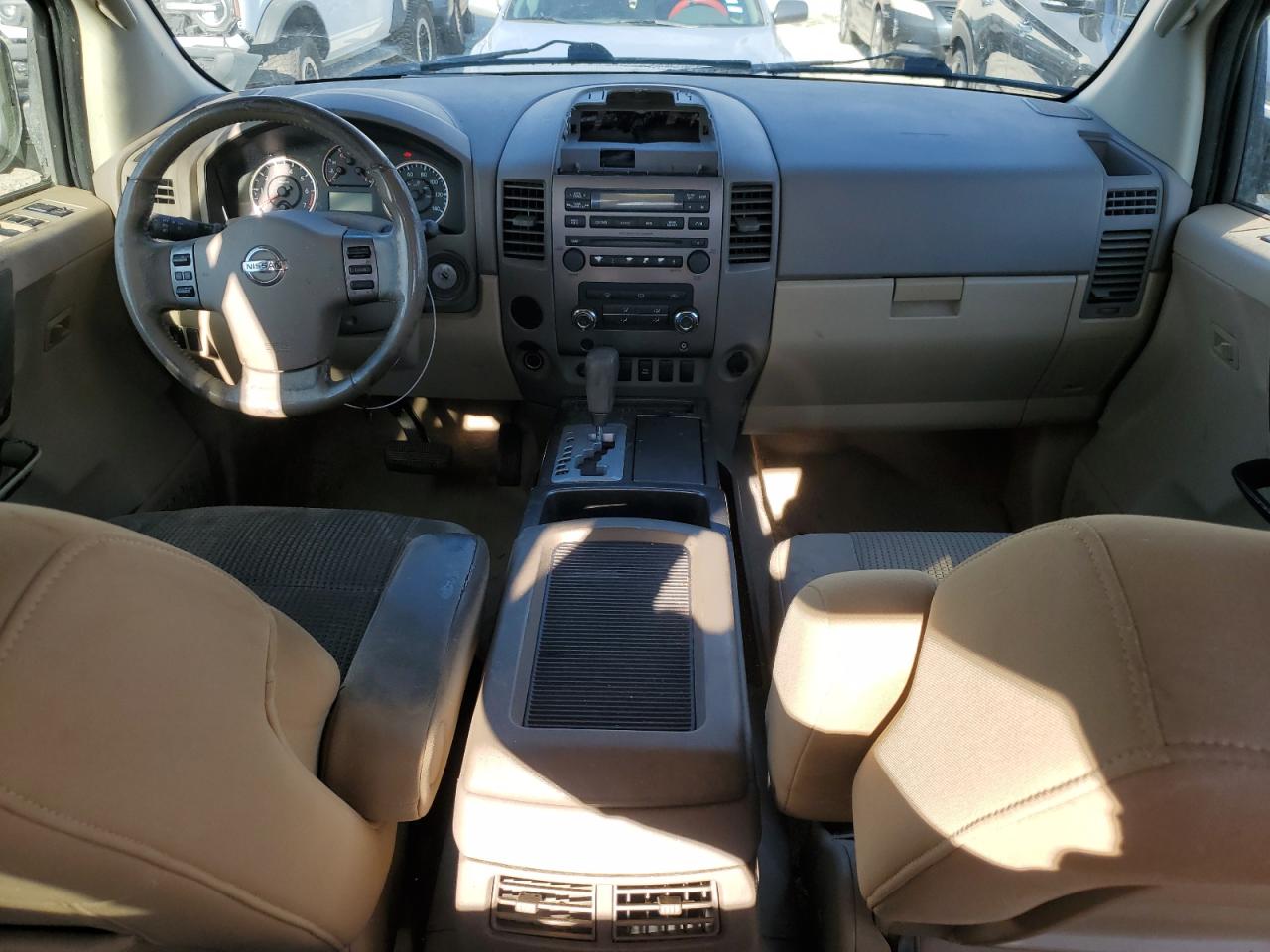 2008 Nissan Titan - Image 8