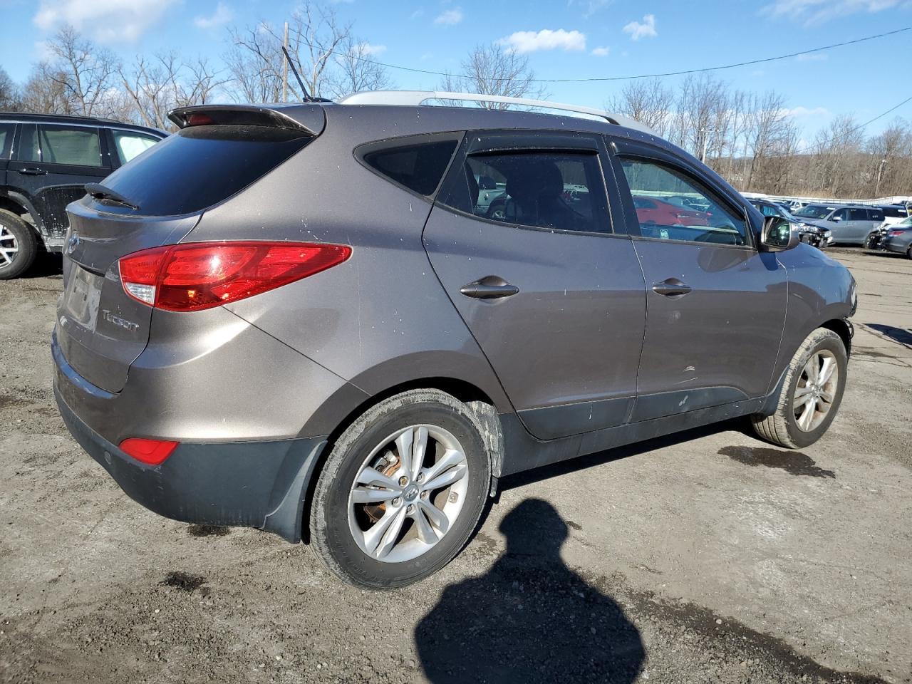 2012 Hyundai Tucson - Image 3