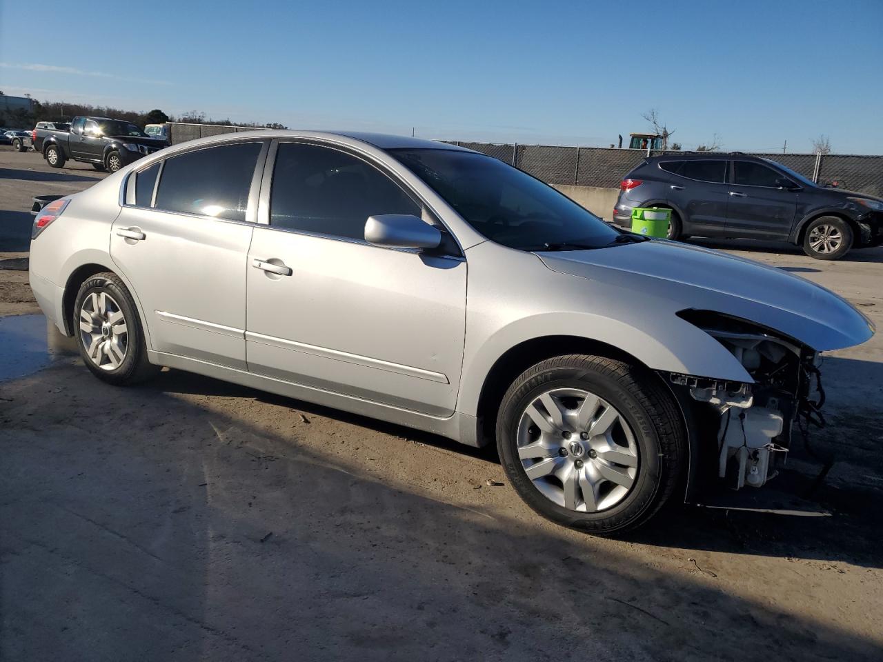 2012 Nissan Altima - Image 4