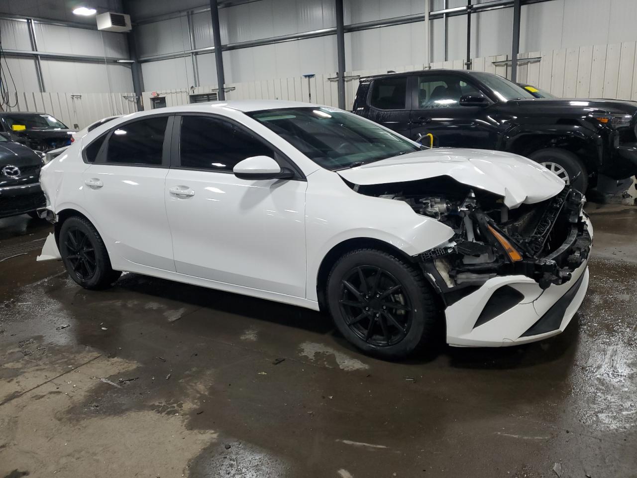 2022 Kia Forte - Image 4