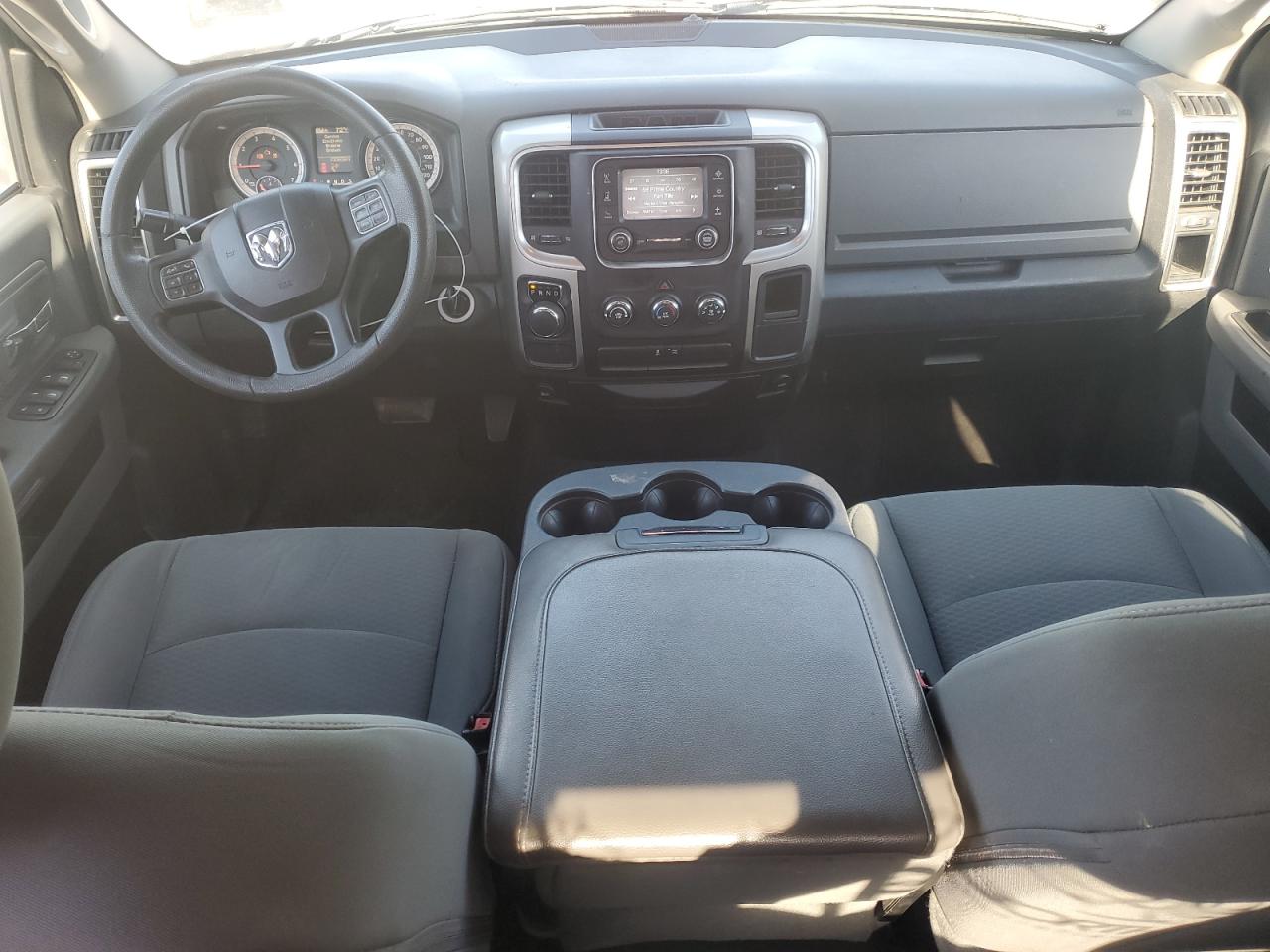 2016 RAM 1500 - Image 8