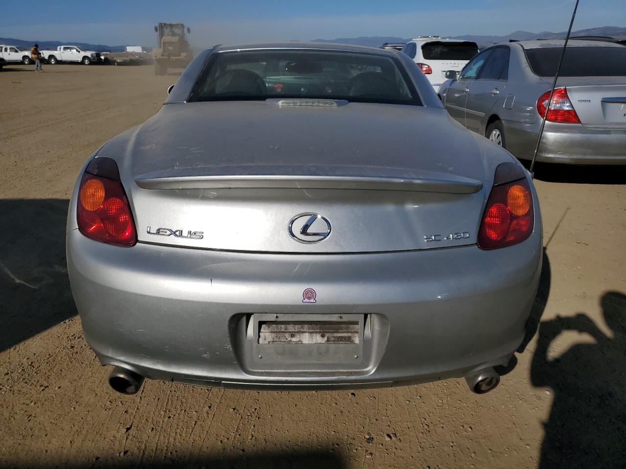2002 Lexus SC - Image 6