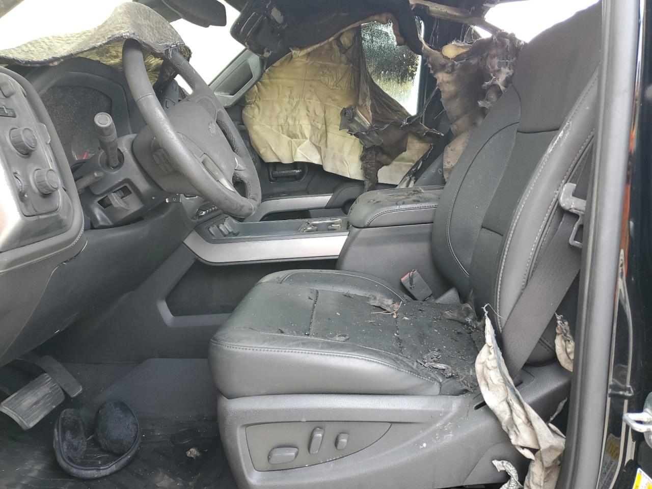 2019 Chevrolet Silverado - Image 7