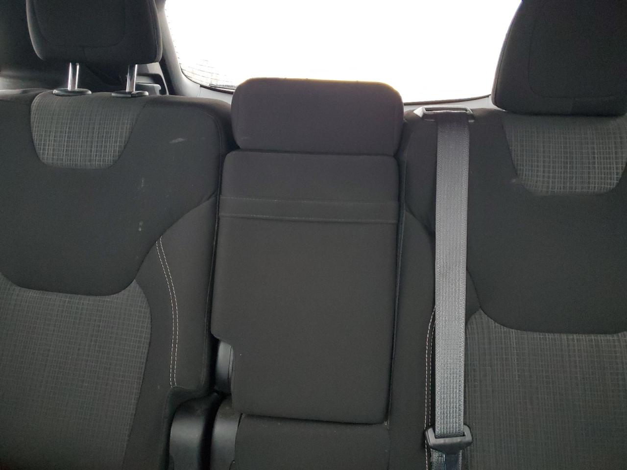 2016 Jeep Grand Cherokee - Image 10