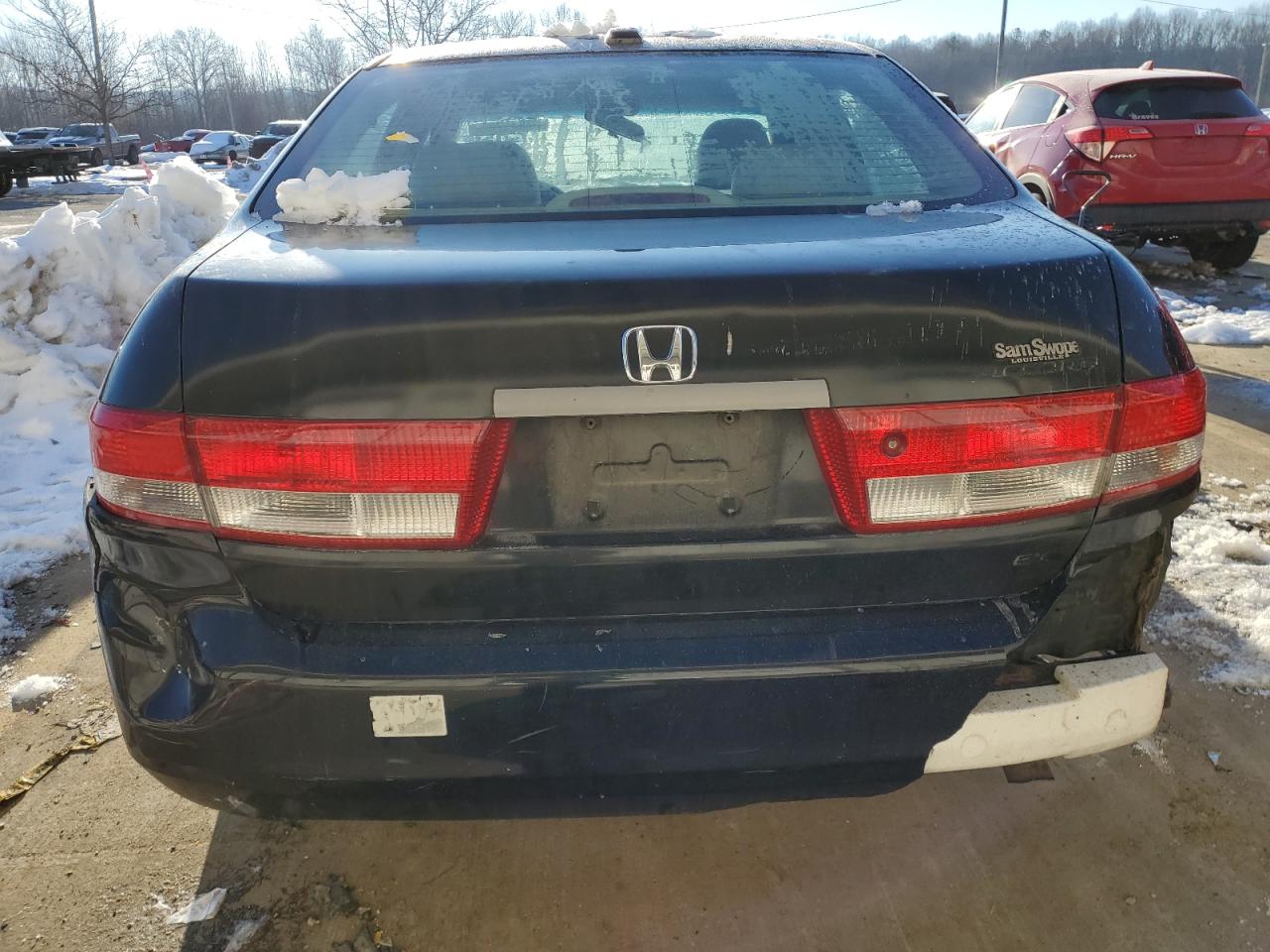2004 Honda Accord - Image 6