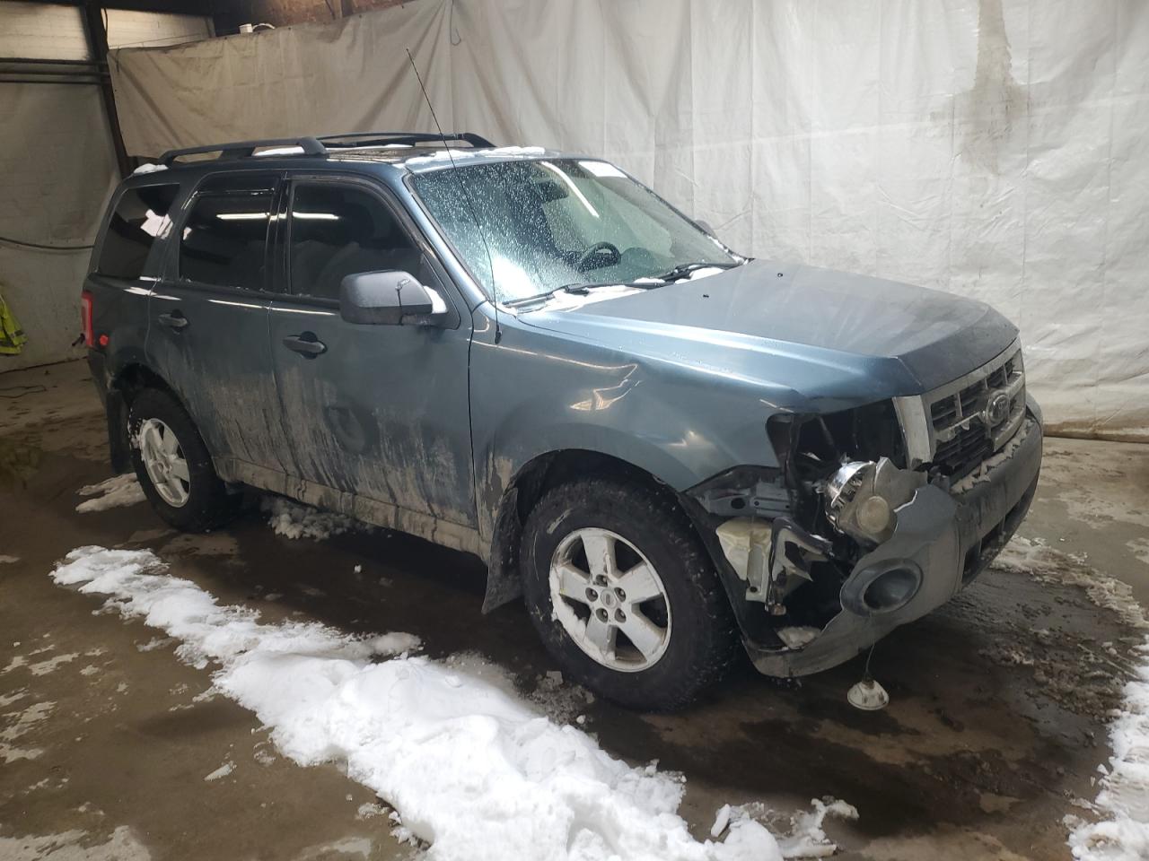 2010 Ford Escape - Image 4