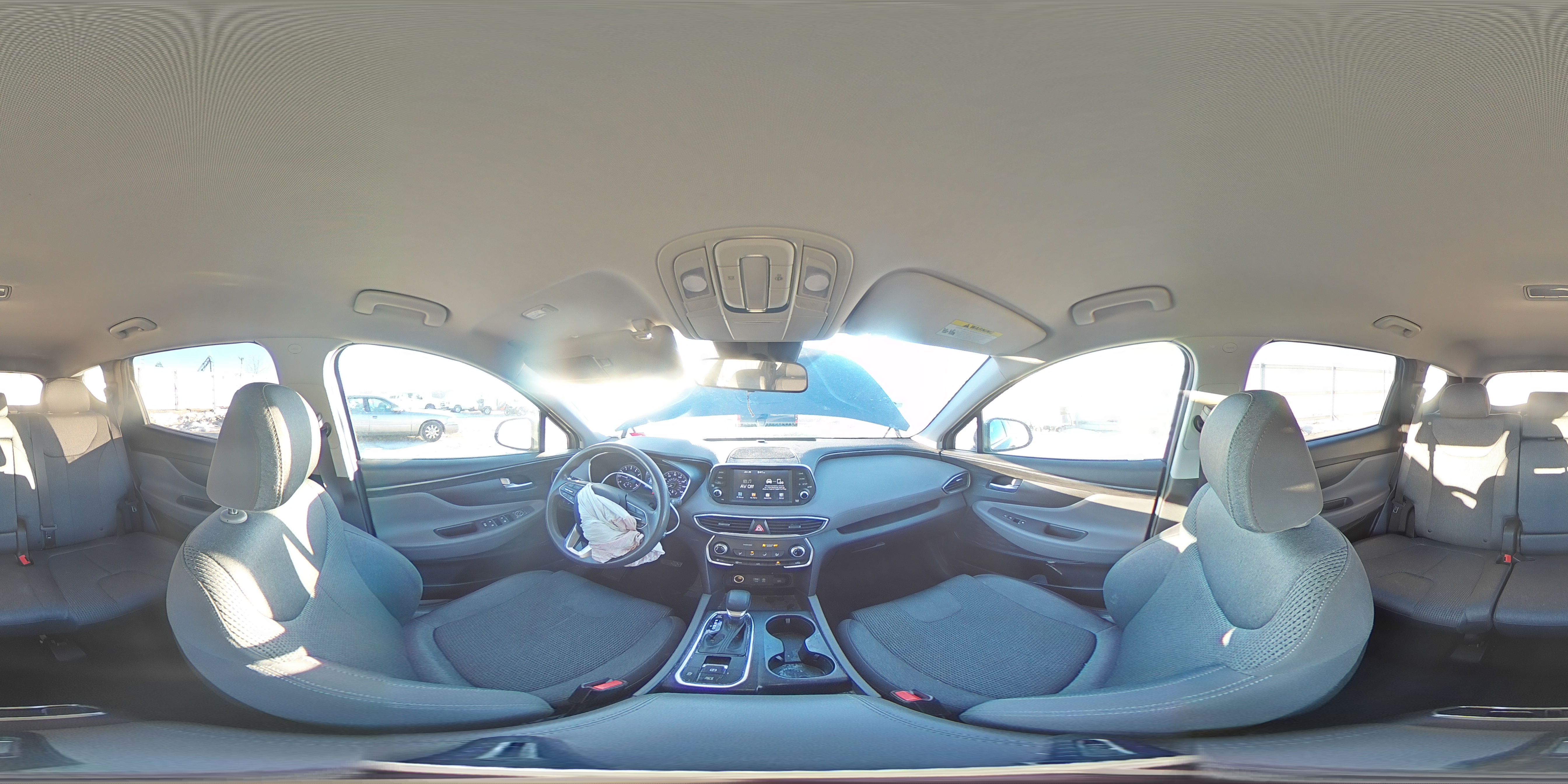 2019 Hyundai Santa Fe - Image 13