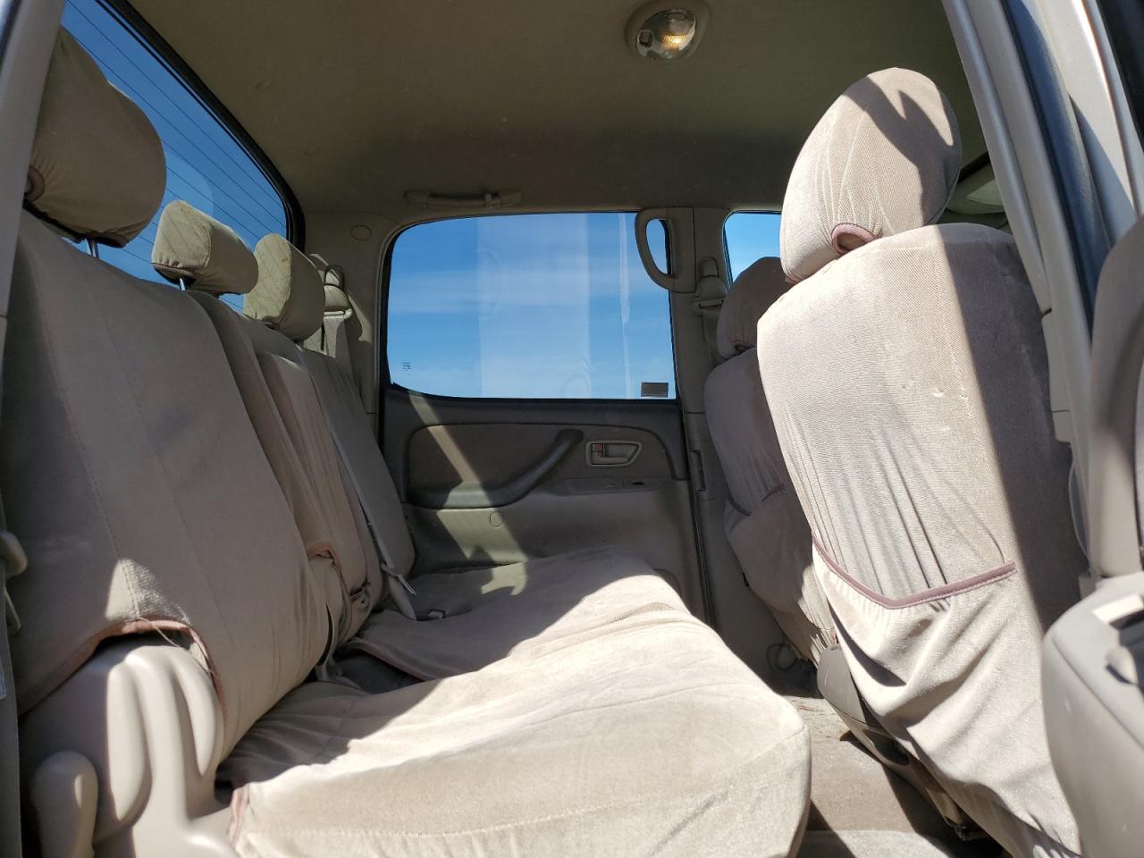 2005 Toyota Tundra - Image 10