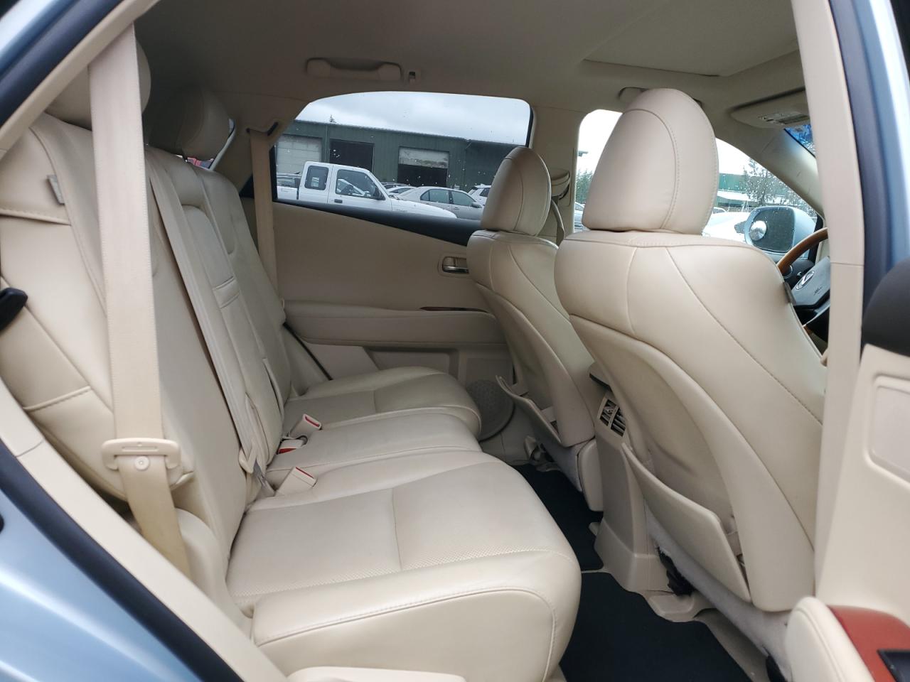2011 Lexus RX - Image 11