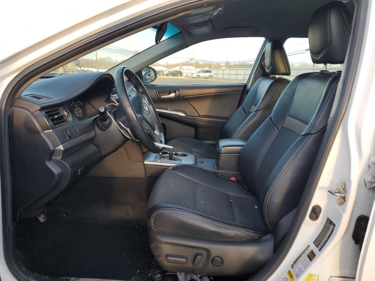2014 Toyota Camry - Image 7