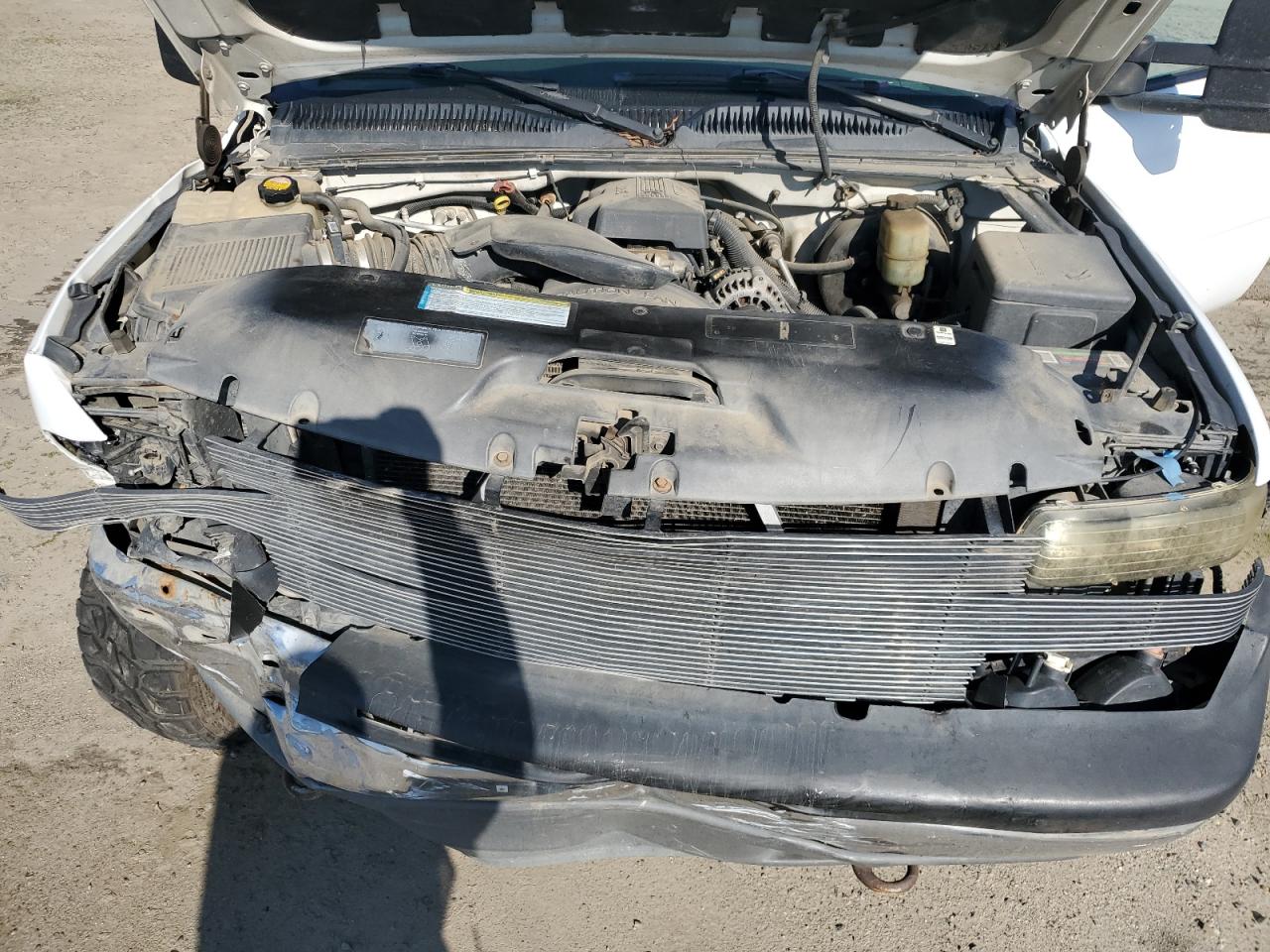 2000 Chevrolet Silverado - Image 11