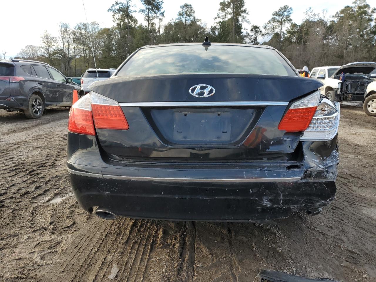 2010 Hyundai Genesis 3.8L VIN: KMHGC4DE6AU075147 Lot: 88168325