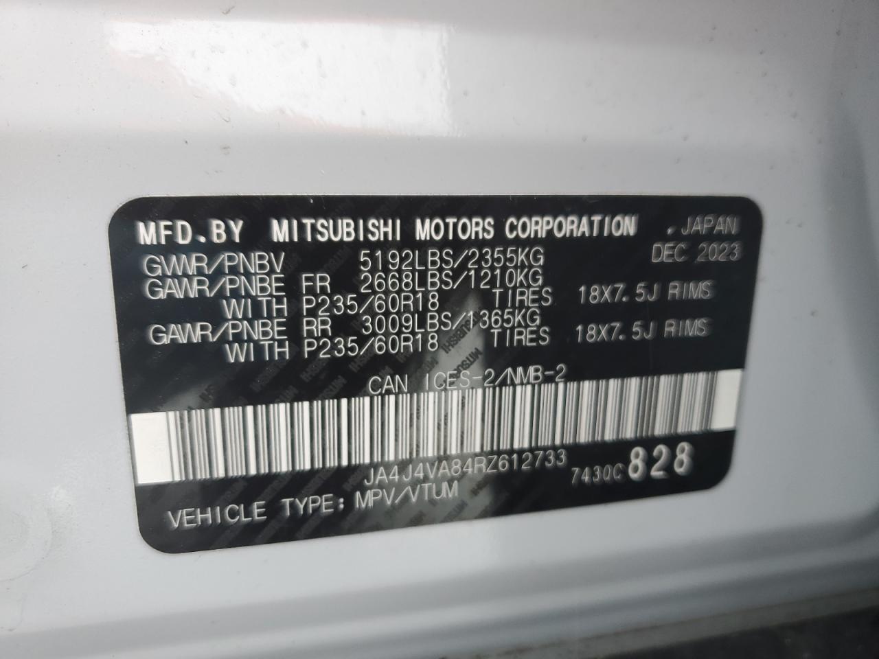 2024 Mitsubishi Outlander - Image 14