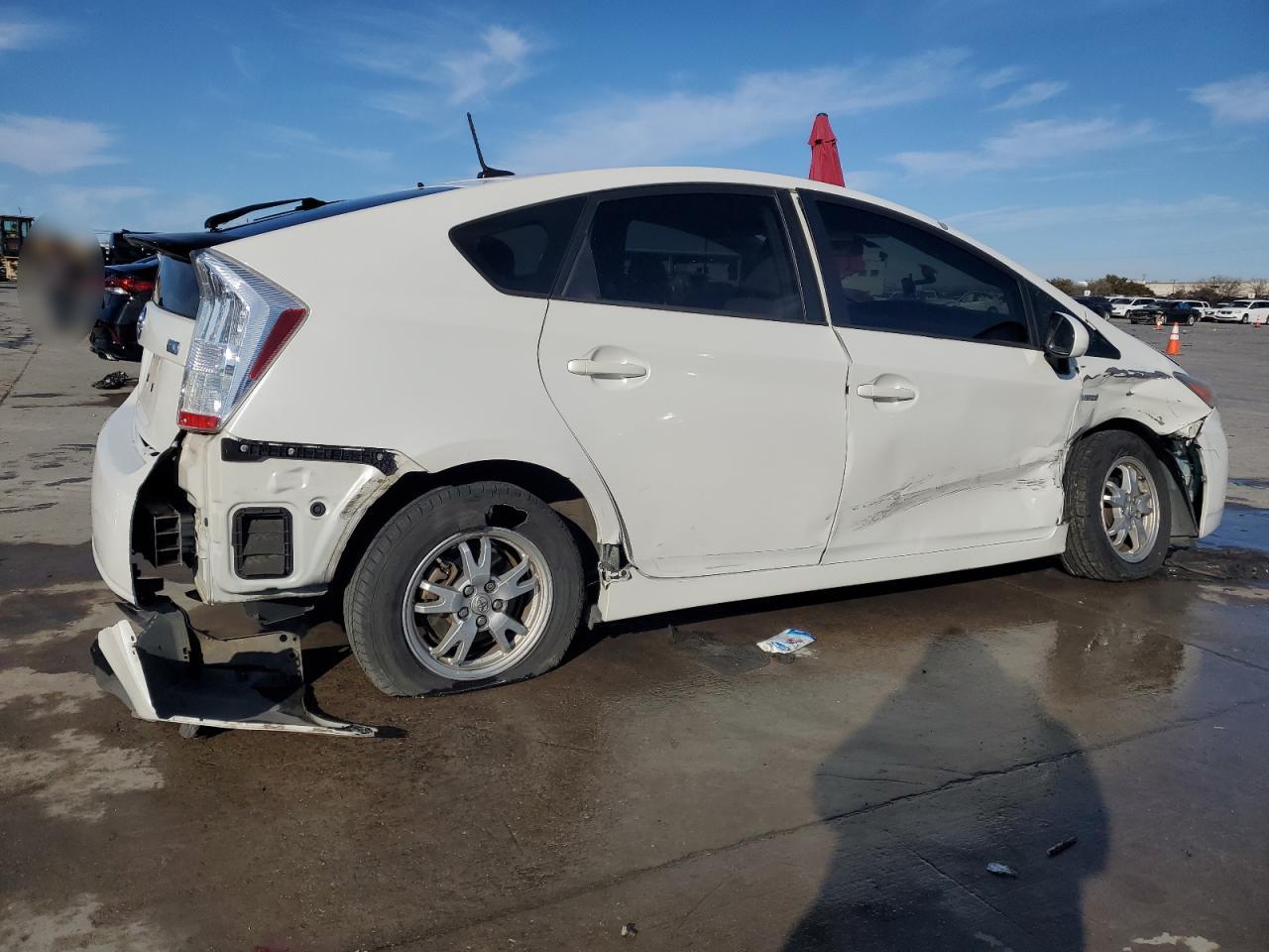 2010 Toyota Prius - Image 3