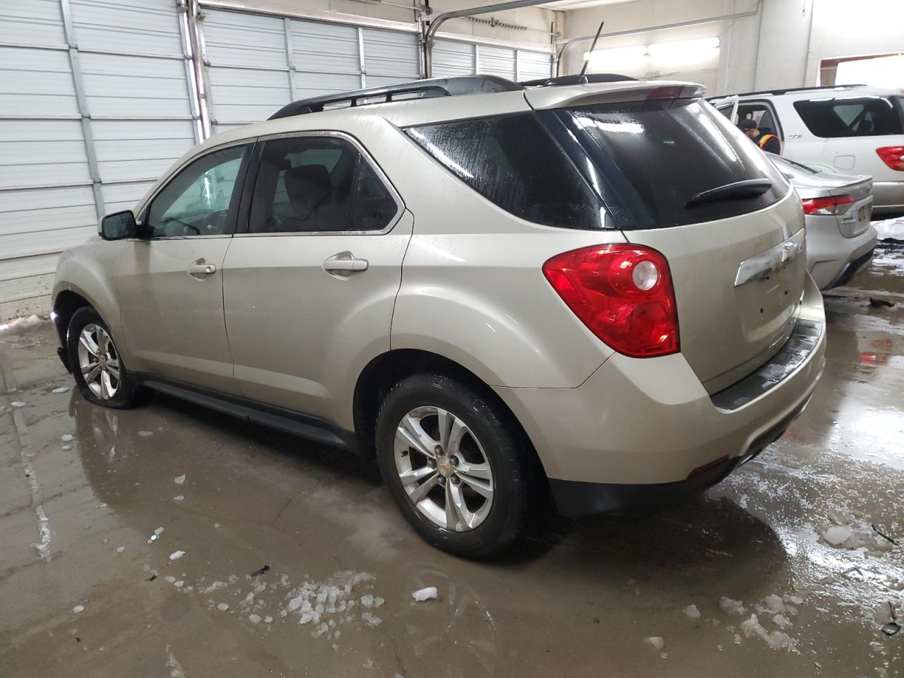 2015 Chevrolet Equinox - Image 2