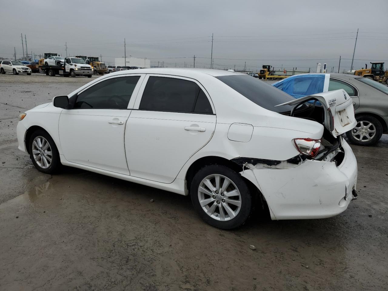 2009 Toyota Corolla - Image 2