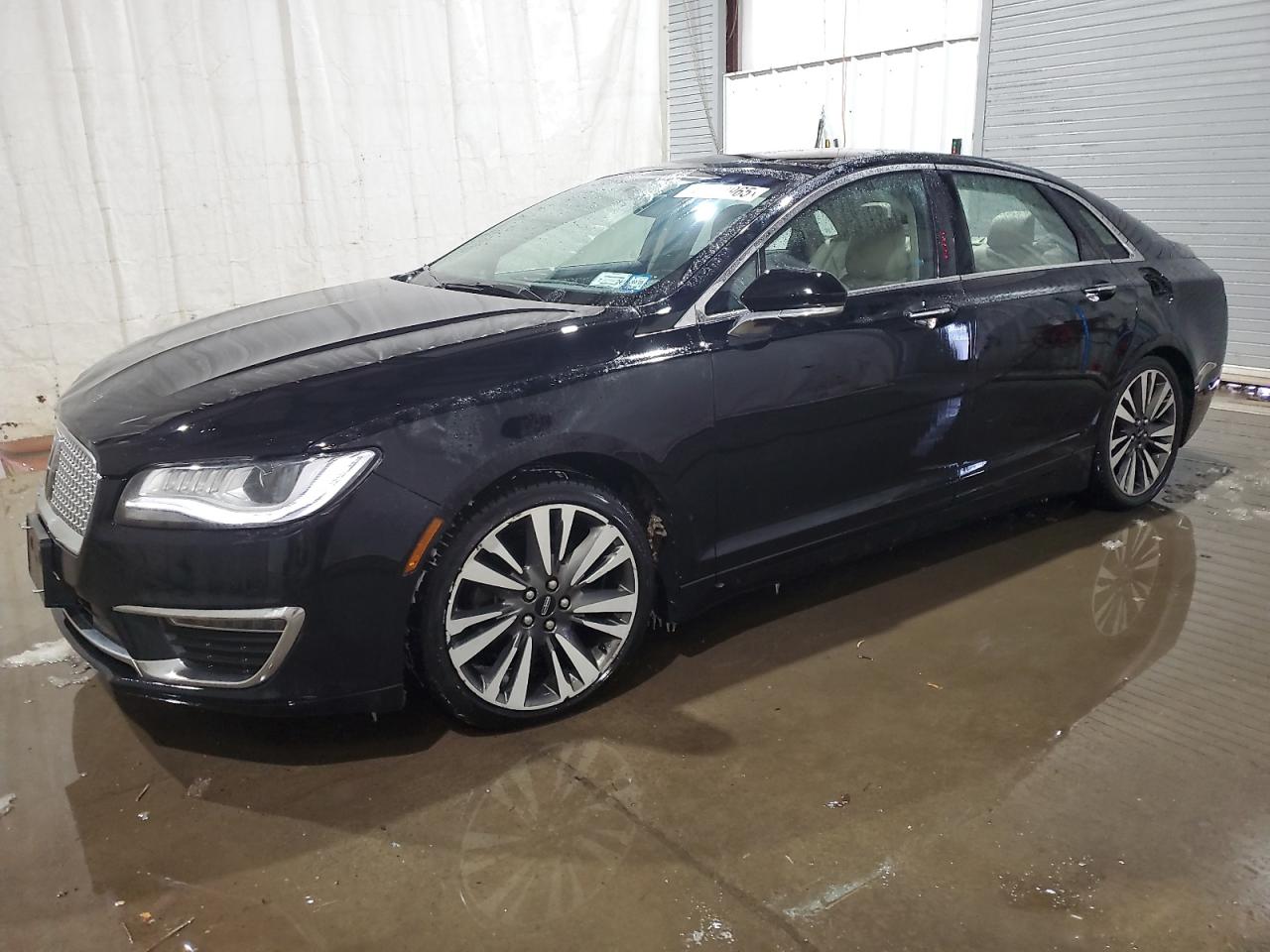 2017 Lincoln MKZ - Image 1