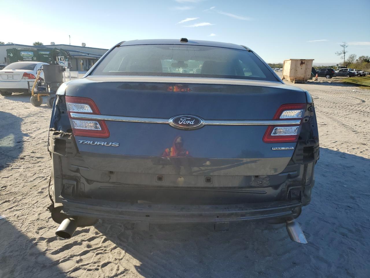 VIN 1FAHP2D89KG109714 2019 FORD TAURUS no.6