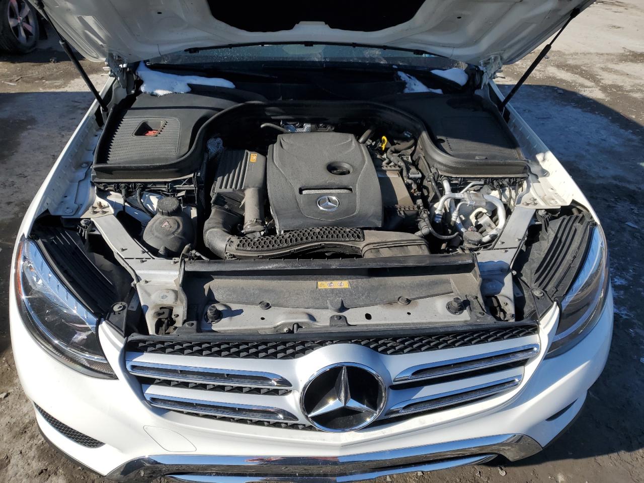 2019 Mercedes-Benz GLC - Image 12