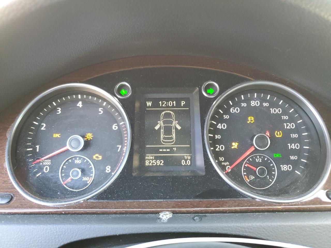 2012 Volkswagen Passat CC - Image 9