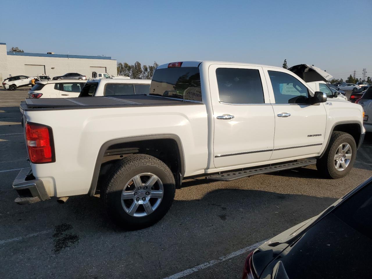 2015 GMC Sierra - Image 3