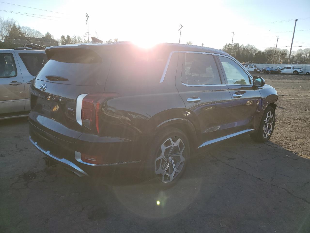 2021 Hyundai Palisade - Image 3