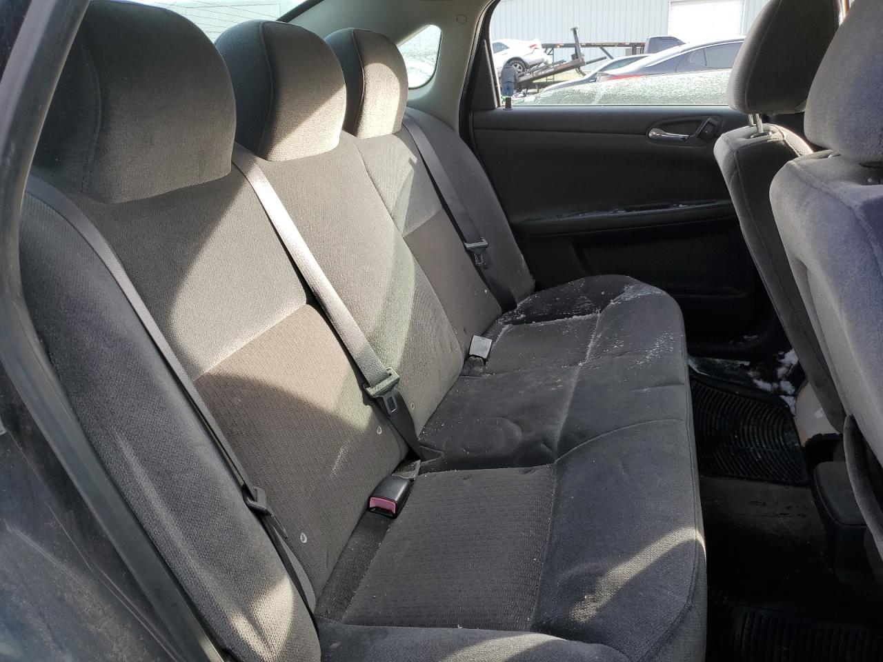 2011 Chevrolet Impala - Image 10