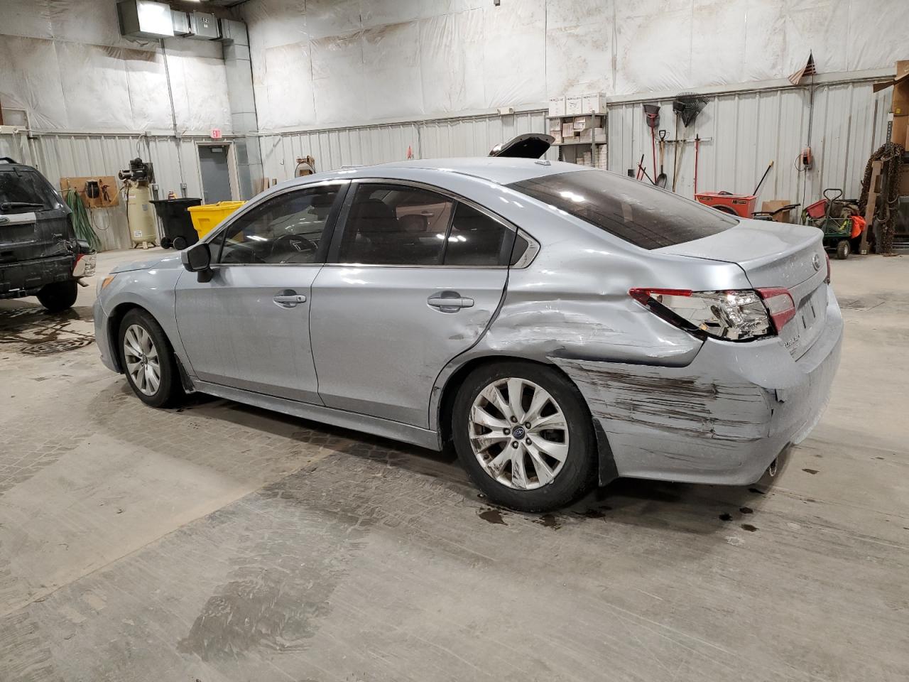 2015 Subaru Legacy - Image 2