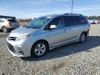 2020 Toyota Sienna Le na sprzedaż w Tifton, GA - Rear End