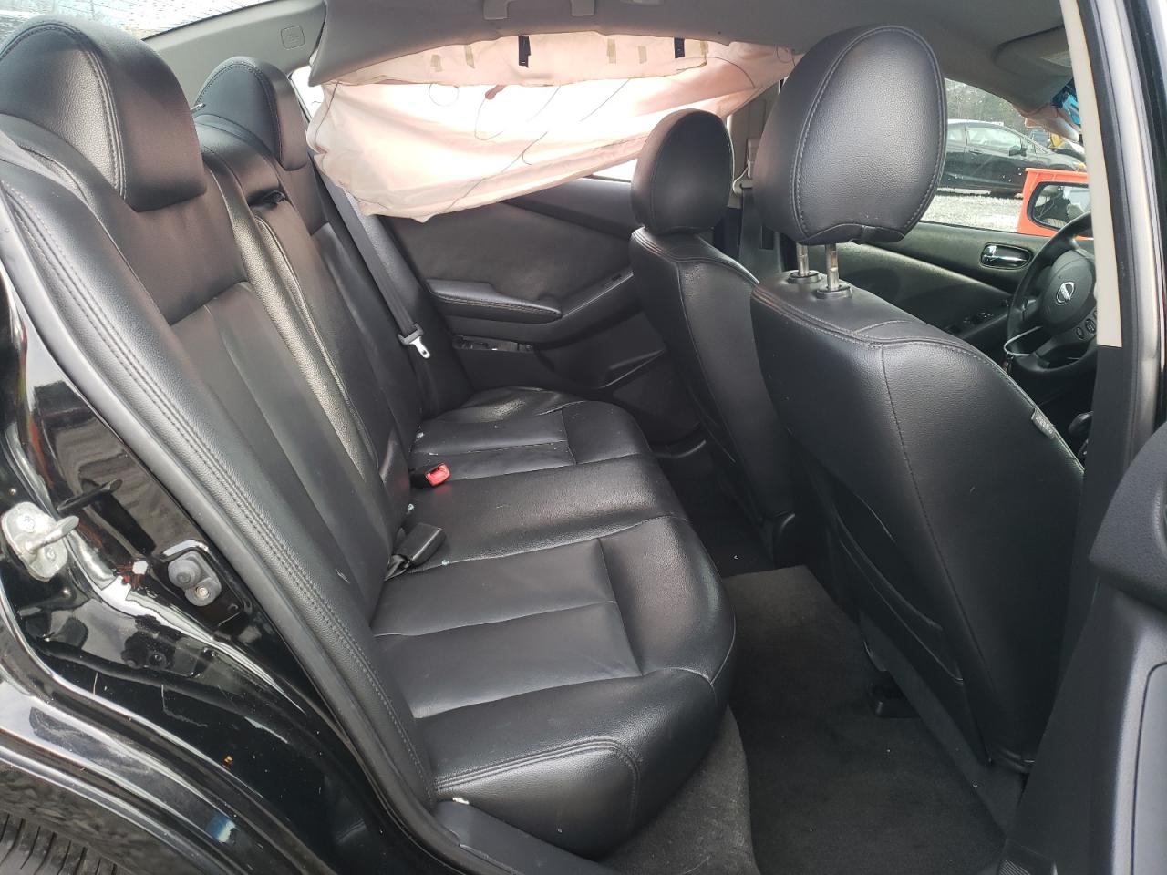 2012 Nissan Altima - Image 10
