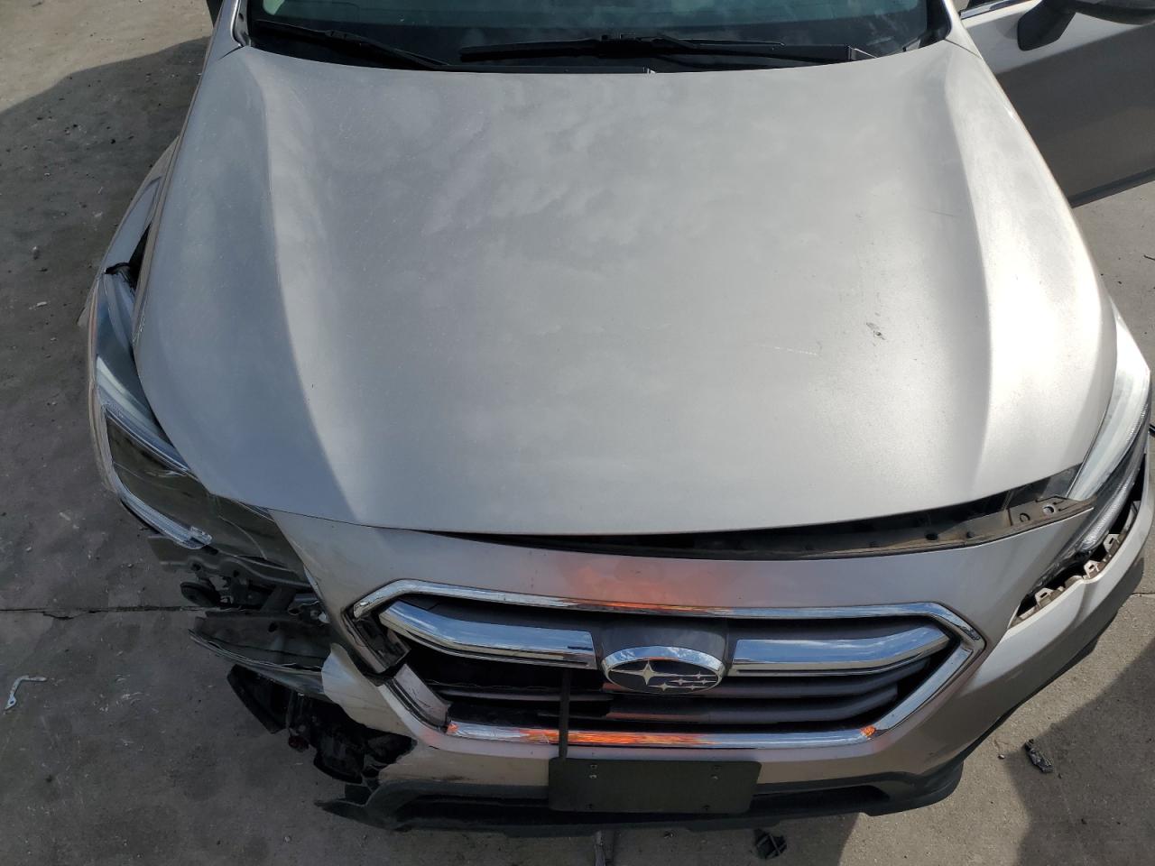 2018 Subaru Outback - Image 12