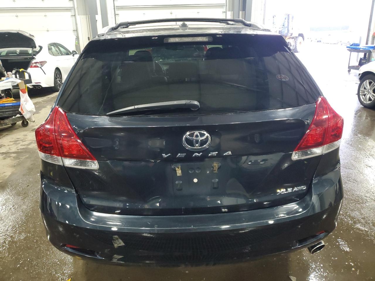 2015 Toyota Venza - Image 6