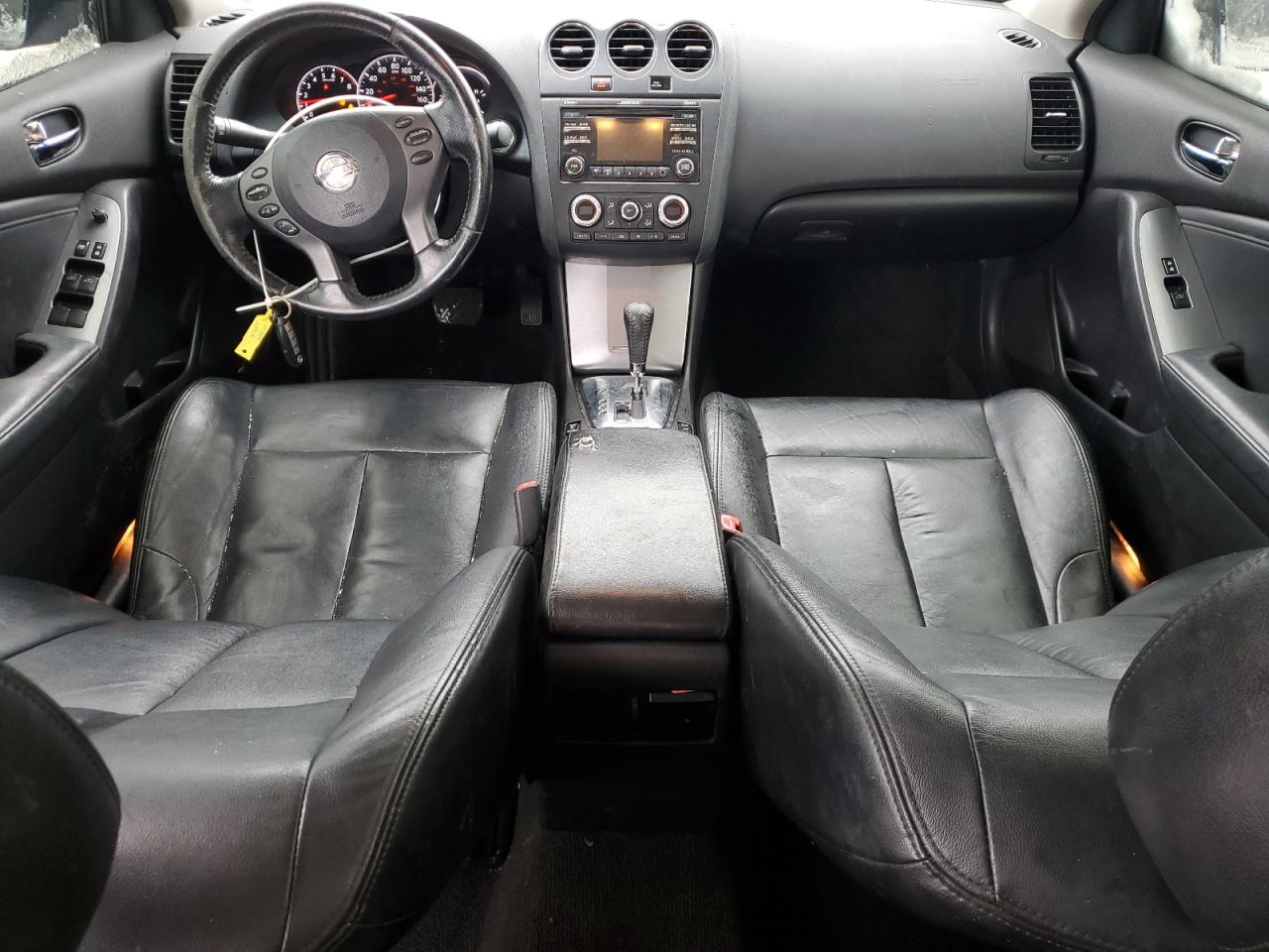 2012 Nissan Altima - Image 8